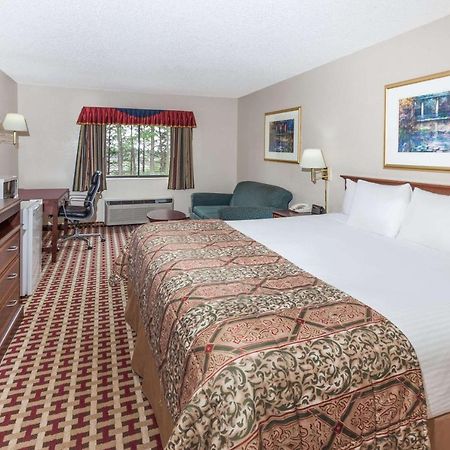 Hotel Baymont By Wyndham Smyrna Esterno foto
