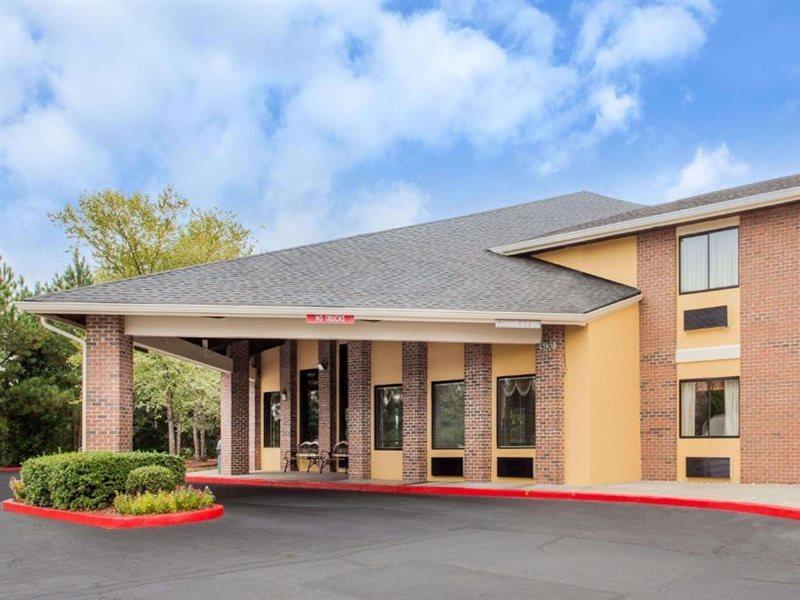 Hotel Baymont By Wyndham Smyrna Esterno foto